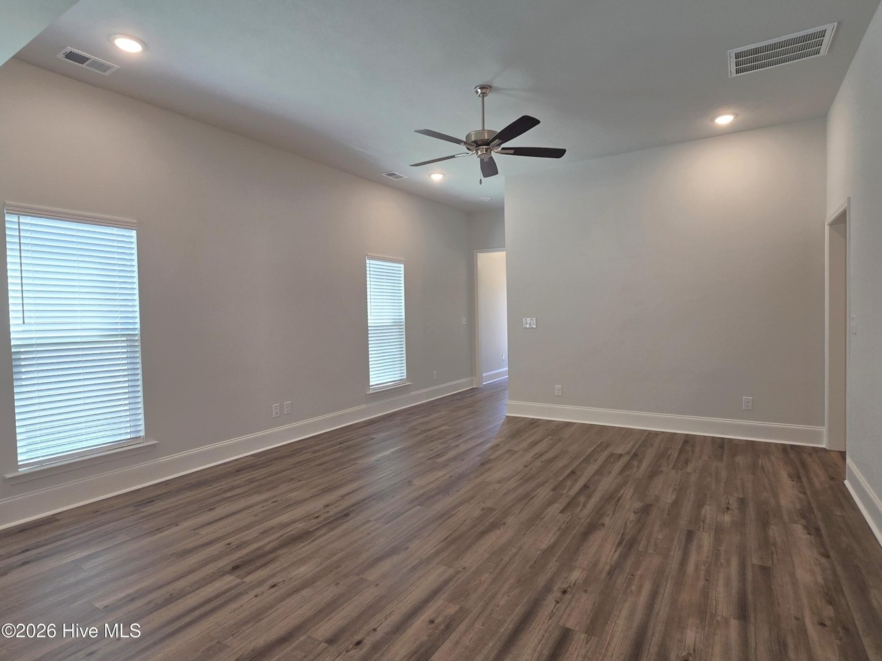 8509 Bannock Cir - Photo 4 of 30