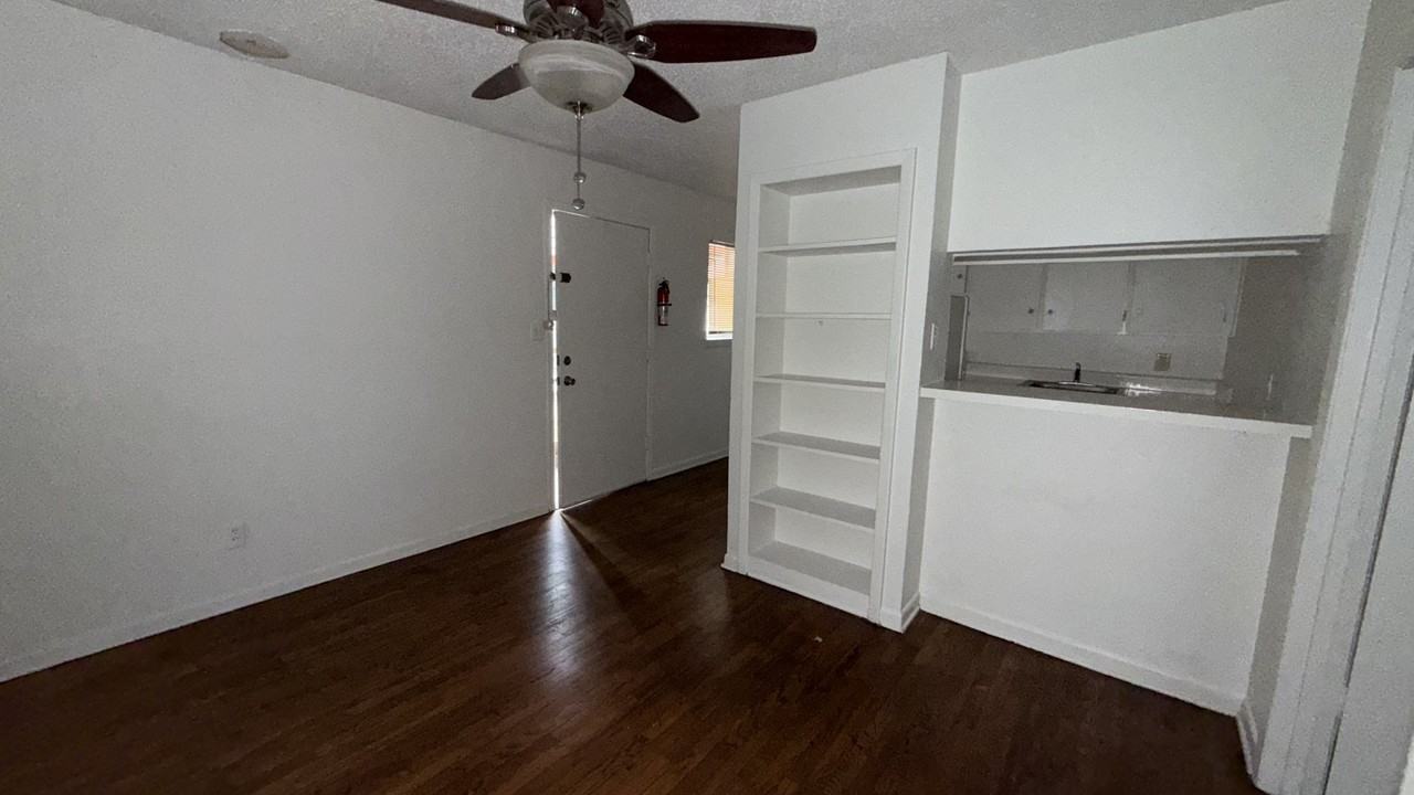 Crawford (4921) - Photo 6 of 13