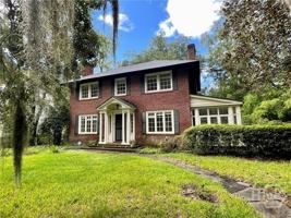 featured image of 315 E 45th St