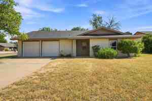 featured image of 3701 Englewood Ave