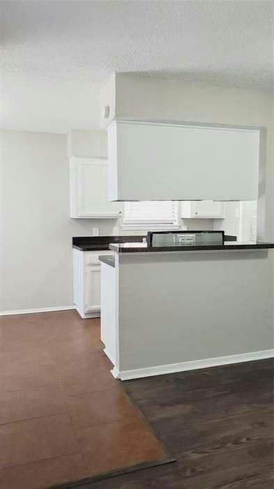 209 Roberts Circle, Unit A - Photo 3 of 23