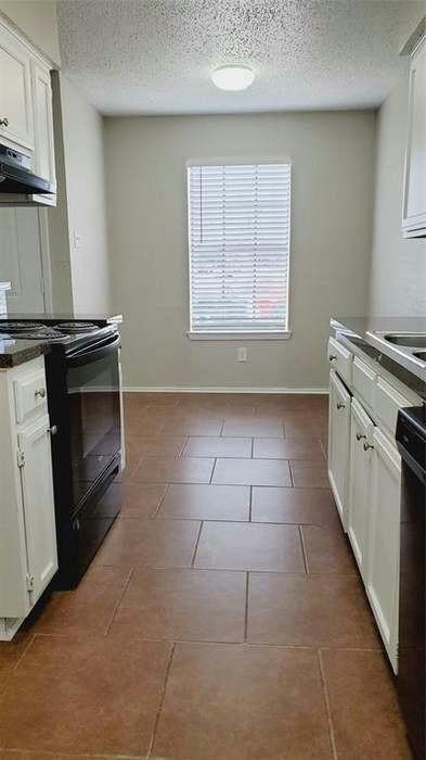 209 Roberts Circle, Unit A - Photo 5 of 23