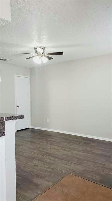 209 Roberts Circle, Unit A - Photo 7 of 23