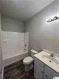 530 Market St #2ndFL - Photo 4 of 10
