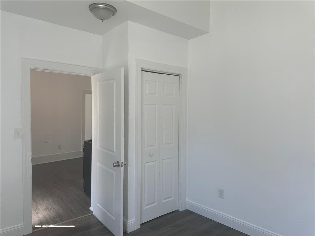 334 Coal St - Photo 3 of 10