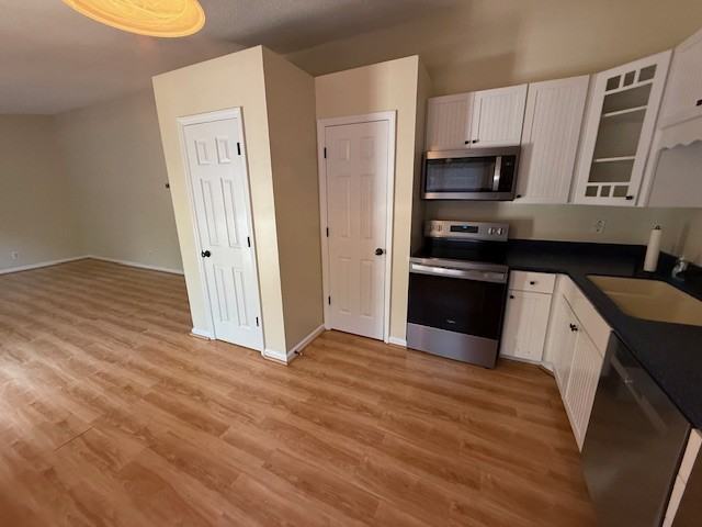 146 Hanks Street - 1Apt 3 #1 - Photo 4 of 11