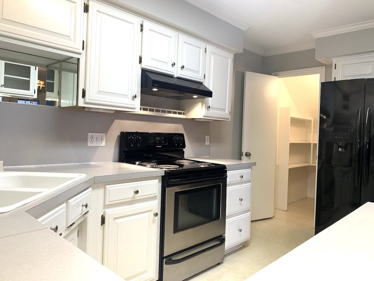 111 B Fox Run Place, Lowell - Photo 3 of 12