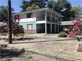featured image of 211 W 1st Ave
