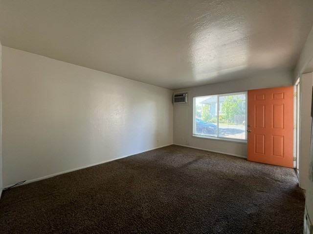 1469 6th Avenue - Photo 3 of 18