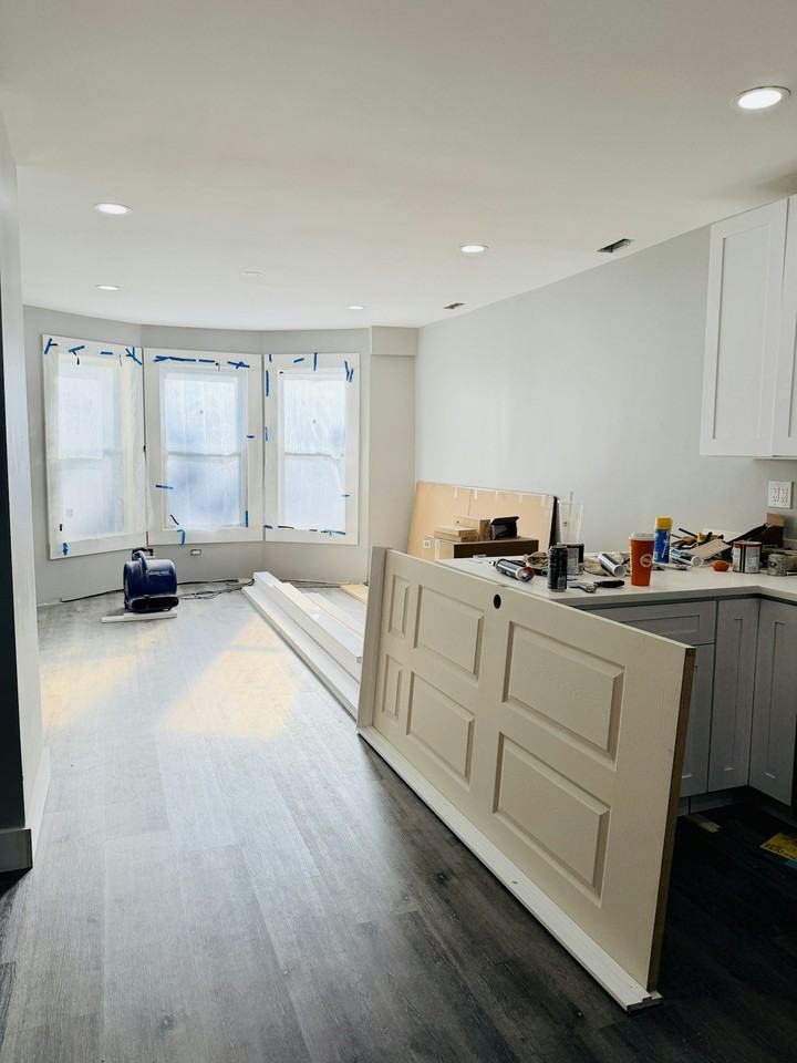 1742 North Saint Louis Avenue, Unit 1 - Photo 4 of 10