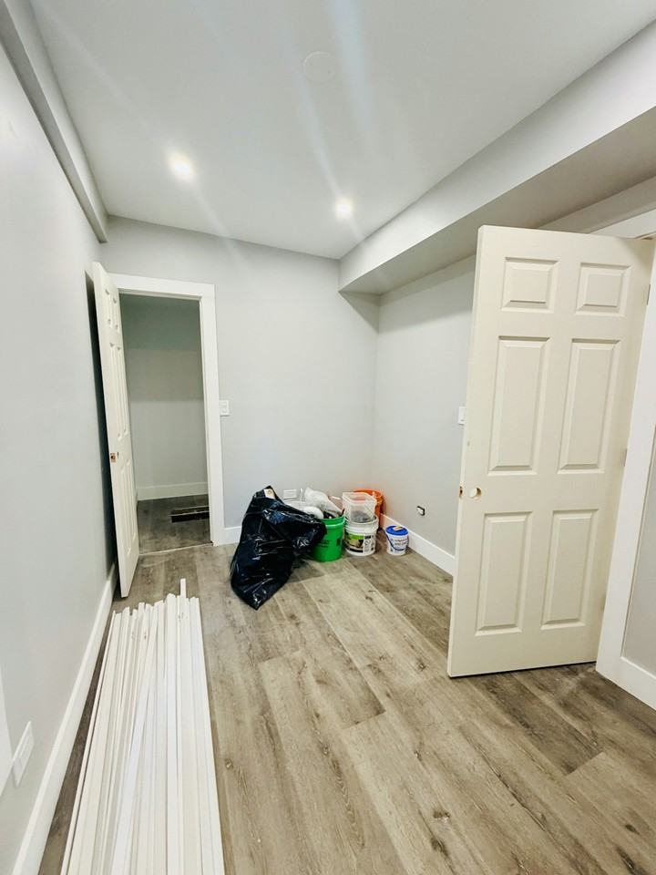 1742 North Saint Louis Avenue, Unit 1 - Photo 7 of 10