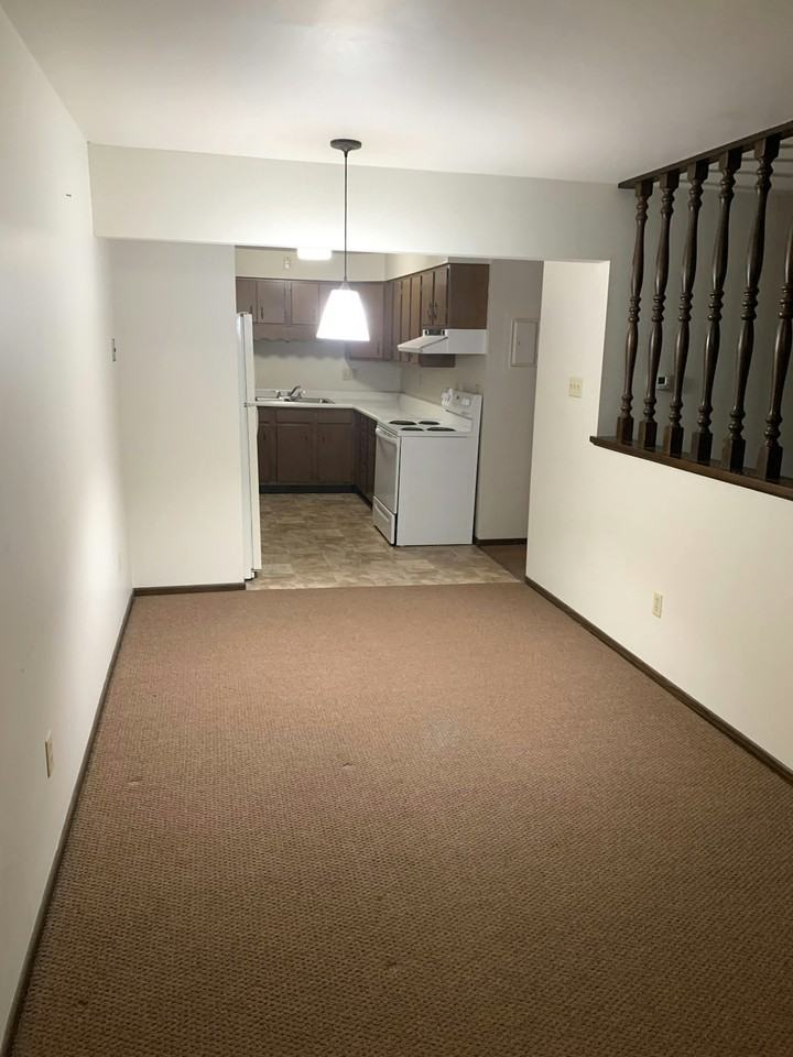 1491 East Maiden Street, Unit 3 - Photo 7 of 8