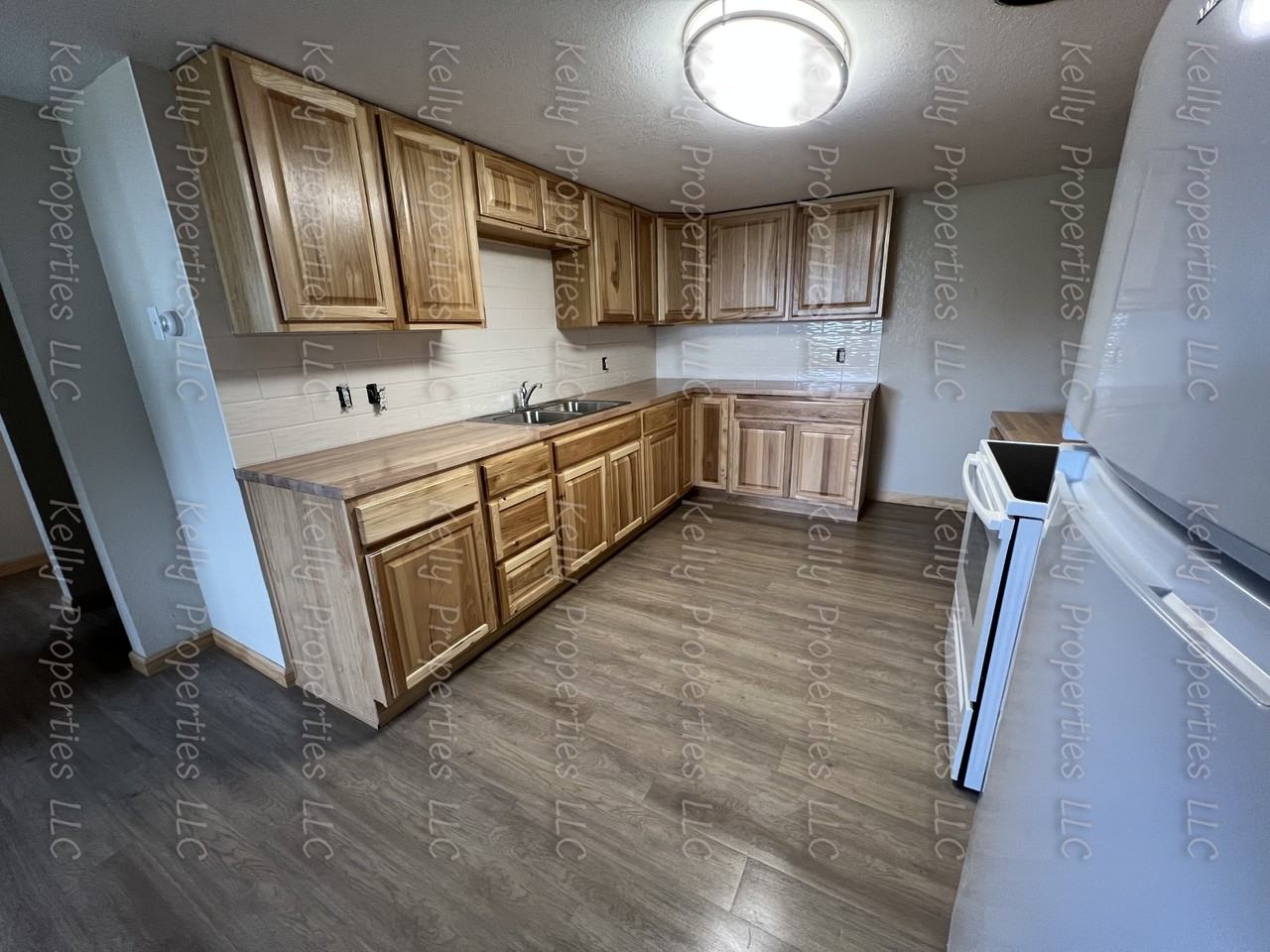 829 5th St SE Apt 7 - Photo 7 of 9