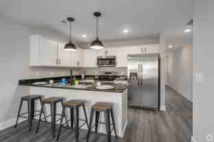 1003 Lafayette Rd. - Photo 1 of 1
