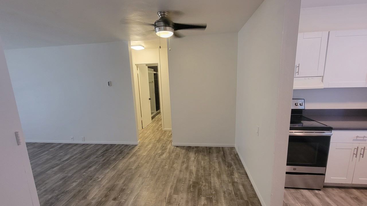 4226 Cleveland Avenue - Photo 4 of 9