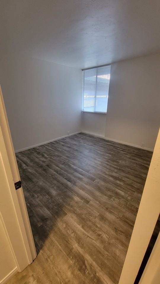 4226 Cleveland Avenue - Photo 6 of 9