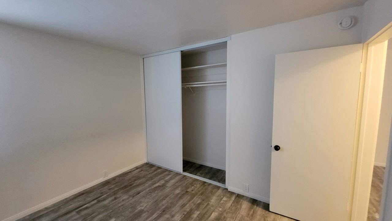4226 Cleveland Avenue - Photo 7 of 9