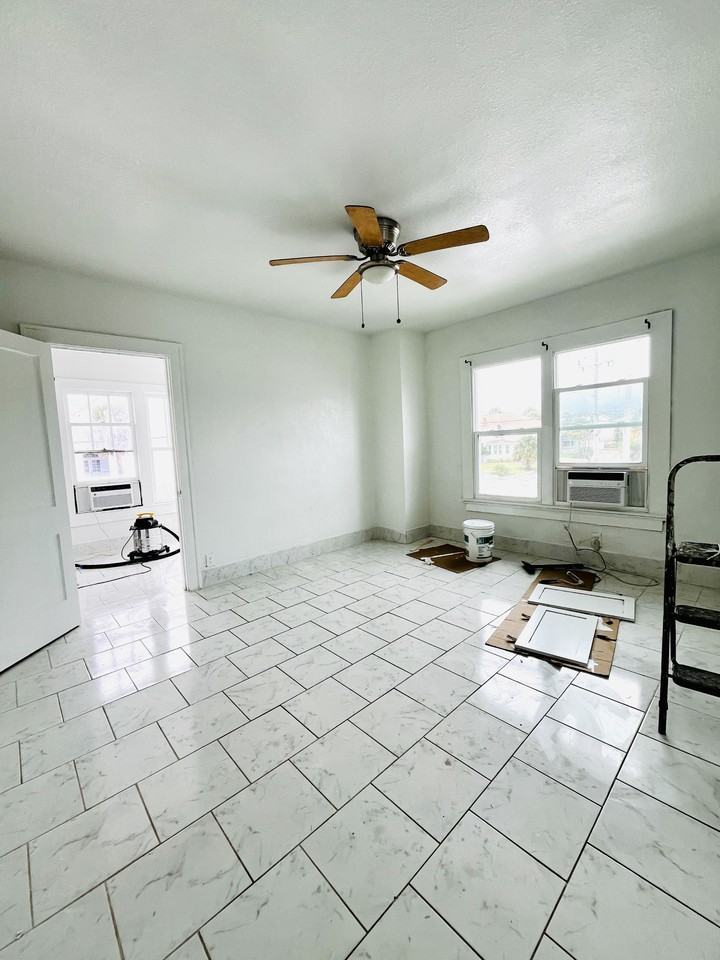 111 South Grandview Avenue - Photo 3 of 9