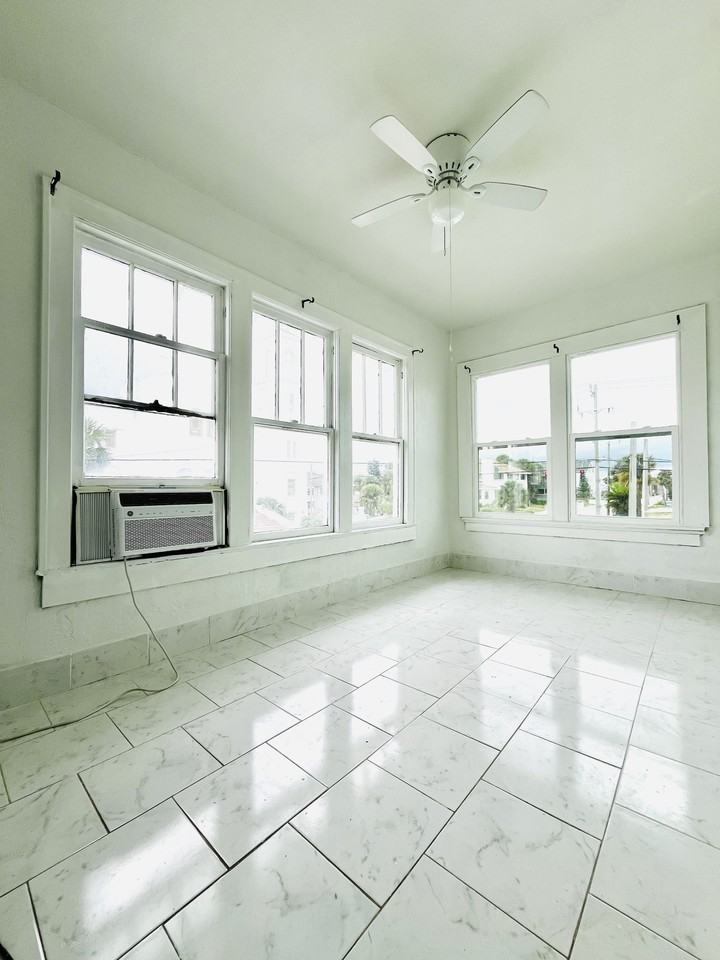 111 South Grandview Avenue - Photo 7 of 9