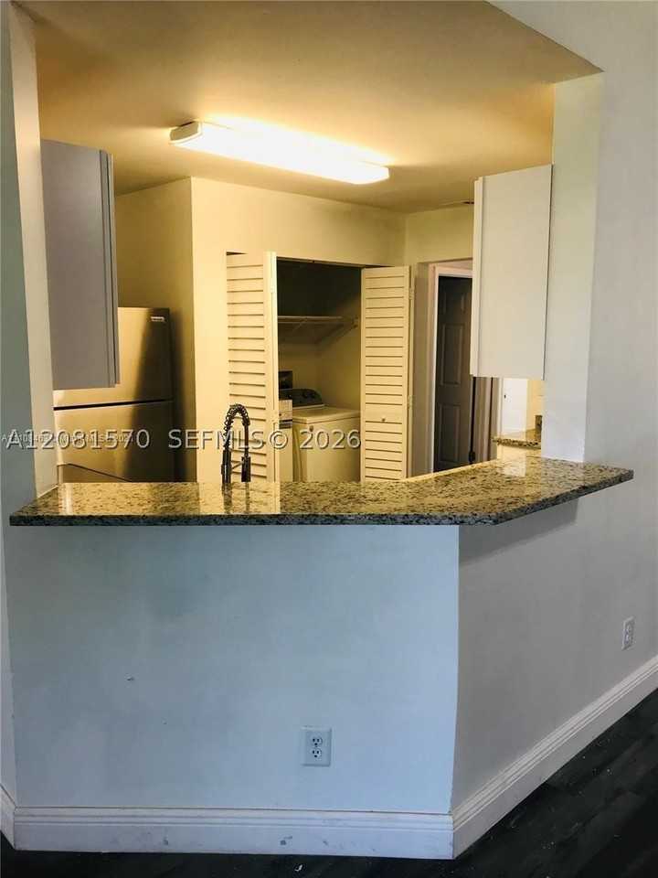 3437 Nw 44th St #204 - Photo 5 of 26