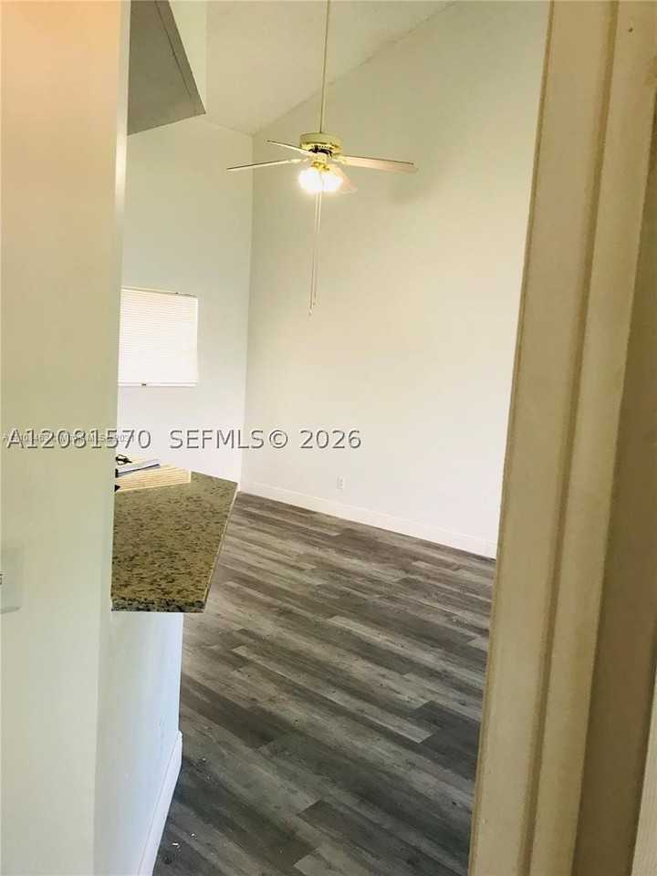 3437 Nw 44th St #204 - Photo 6 of 26