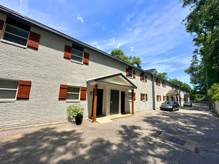 1404 Saint Stephens Road - Photo 6 of 14