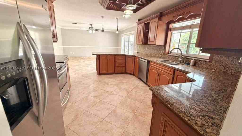 10620 Sw 146th Ct - Photo 3 of 19