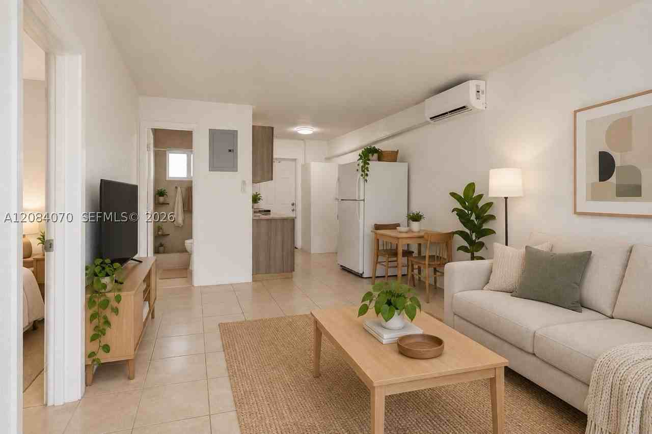 1210 Nw 2nd St #3 - Photo 5 of 21