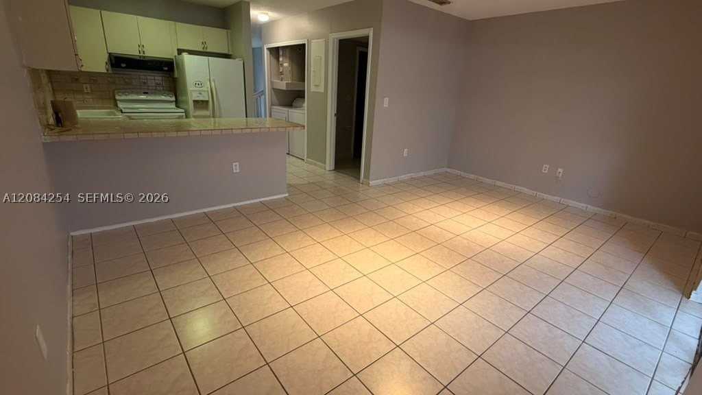 6354 Sw 138th Path #1 - Photo 6 of 17