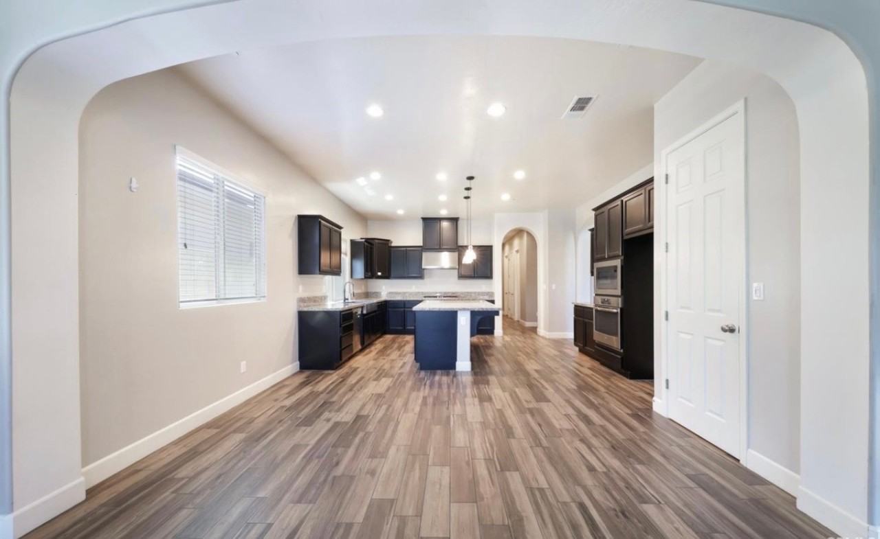 9200 Rancho Viejo Dr #1 - Photo 7 of 34