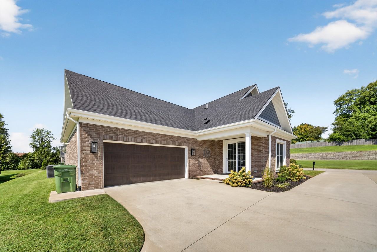 1864 Celebration Cir #1 - Photo 2 of 38