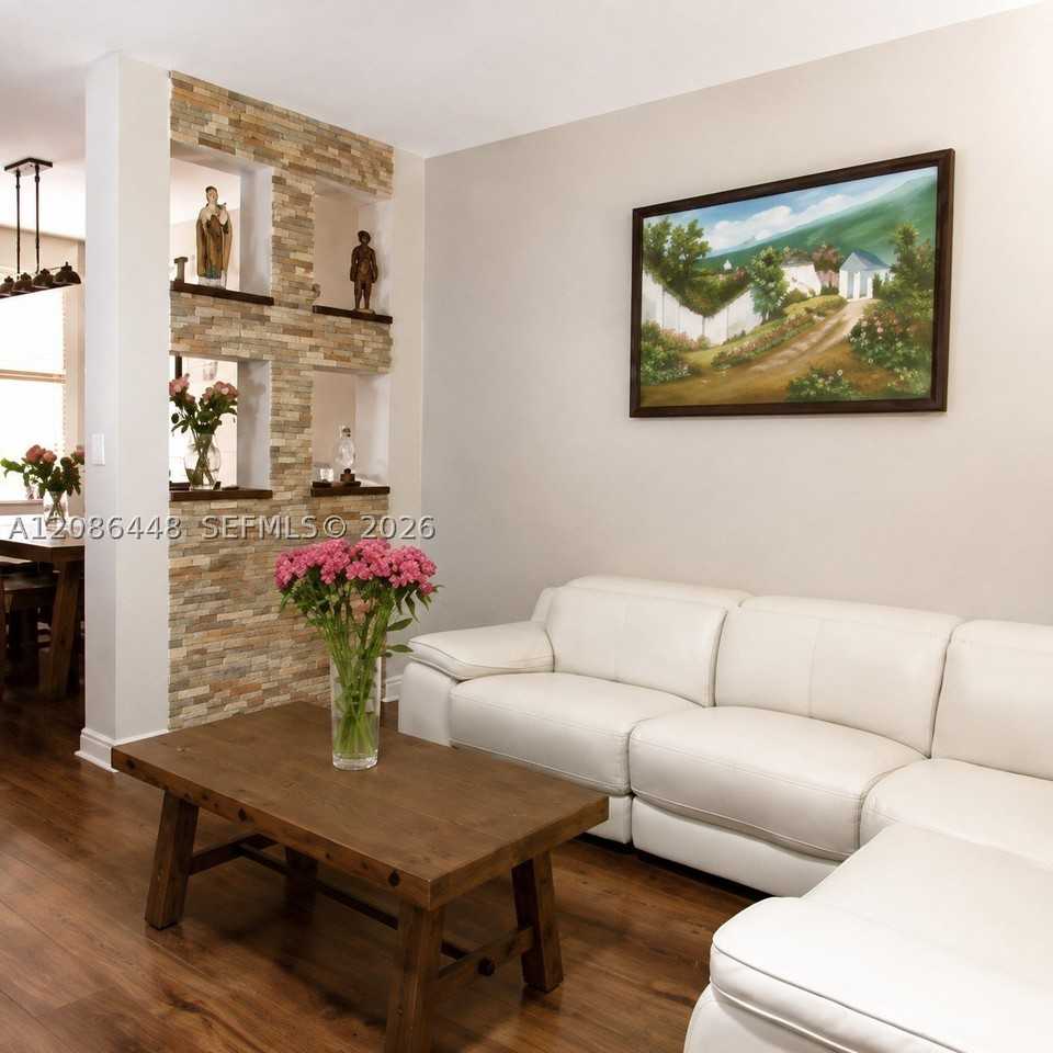 16945 Sw 38th St #16945 - Photo 3 of 42