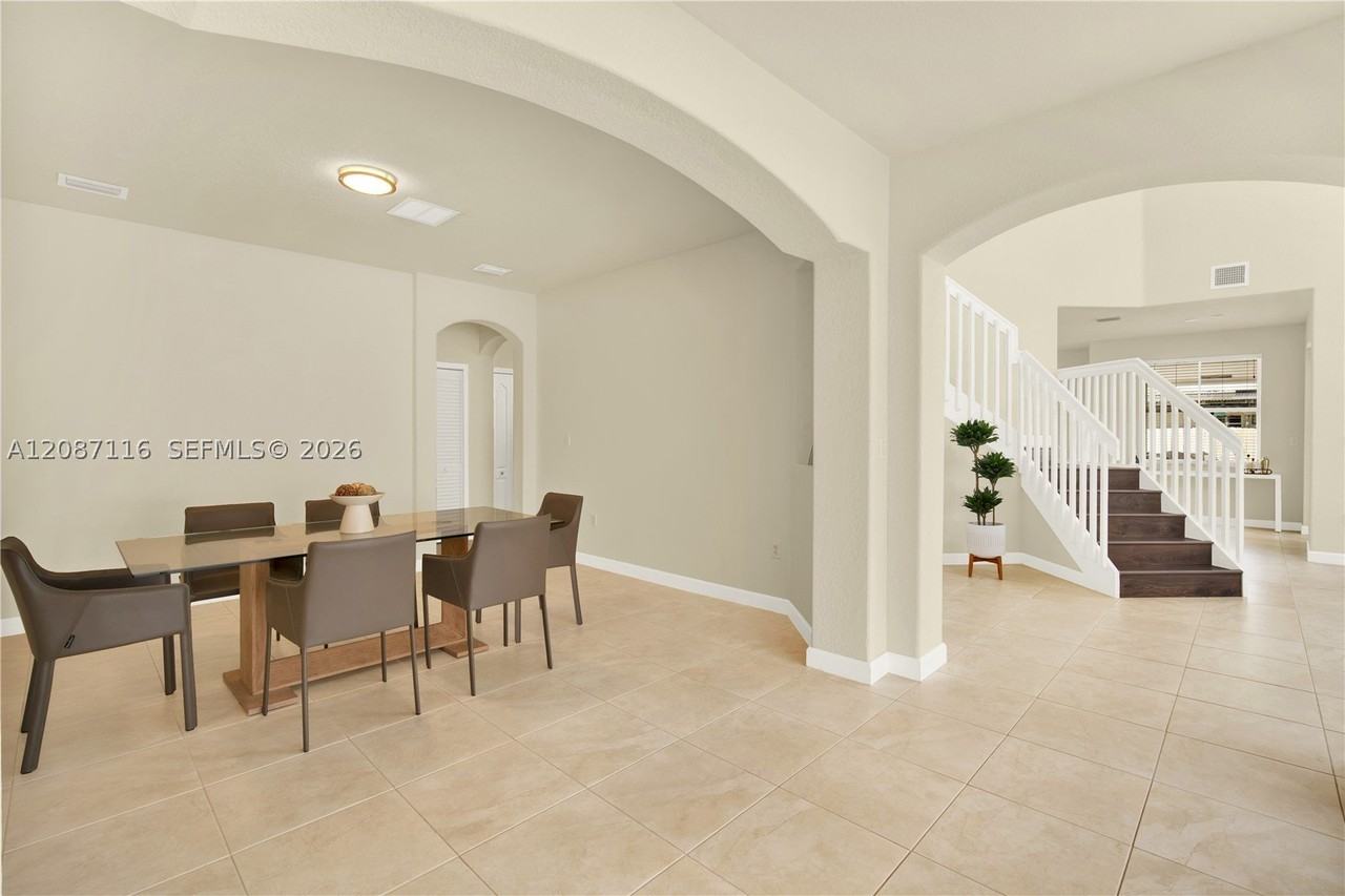 8324 Nw 115th Ct #8324 - Photo 4 of 17