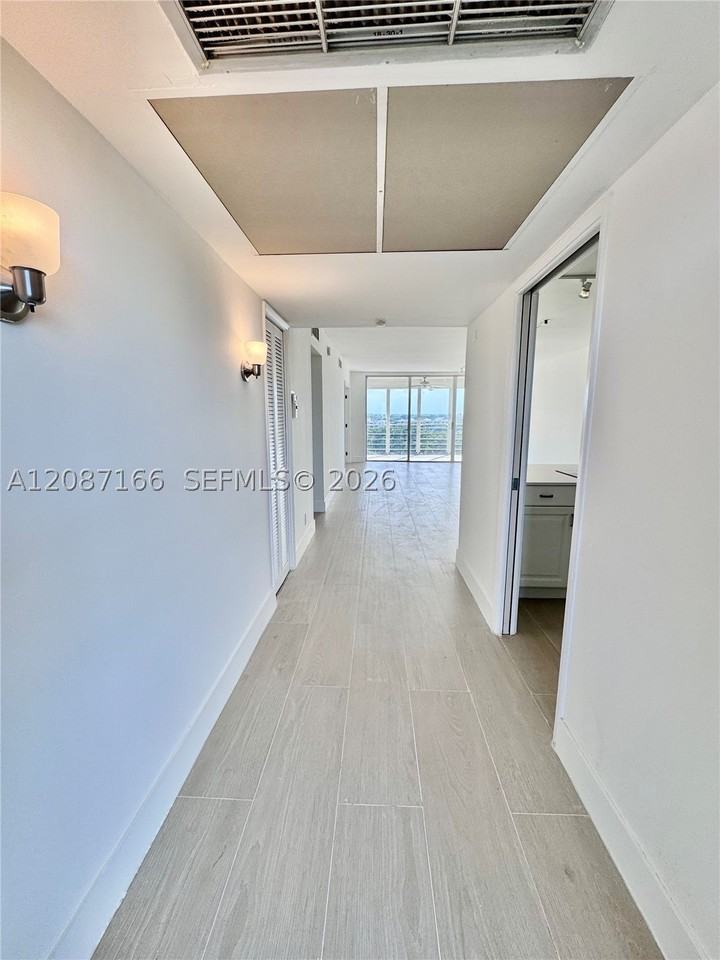 575 Oaks Ln #1008 - Photo 6 of 13