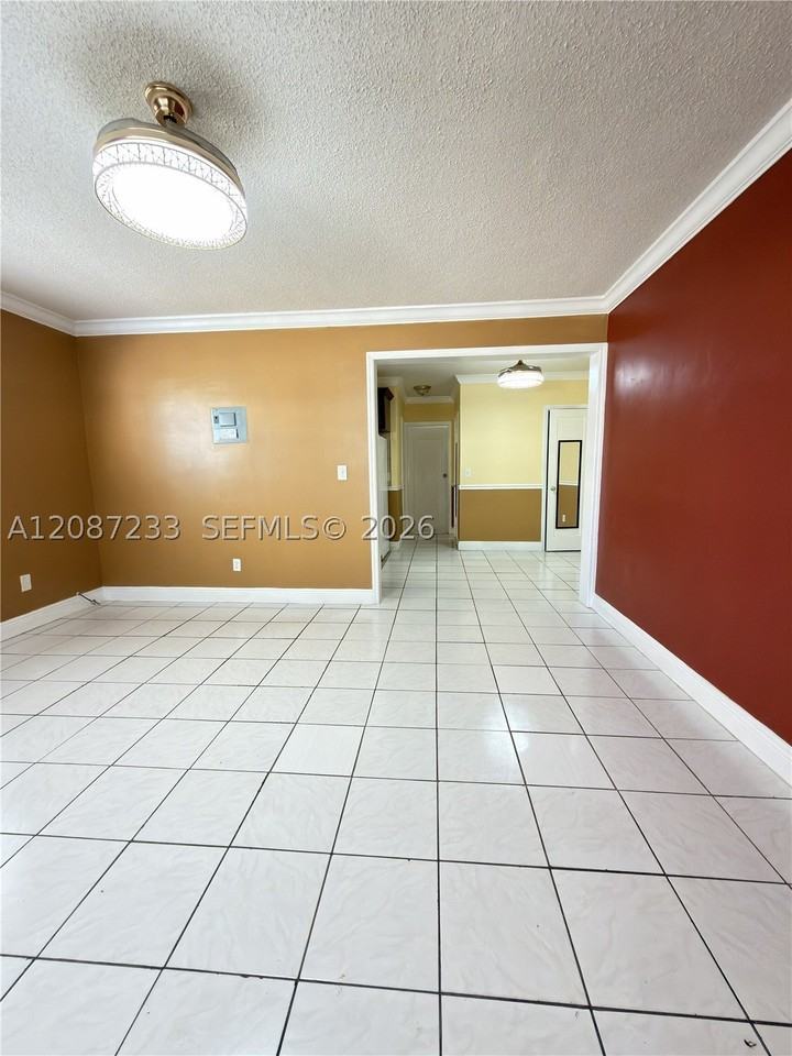 7336 Carlyle Ave #2 - Photo 5 of 15