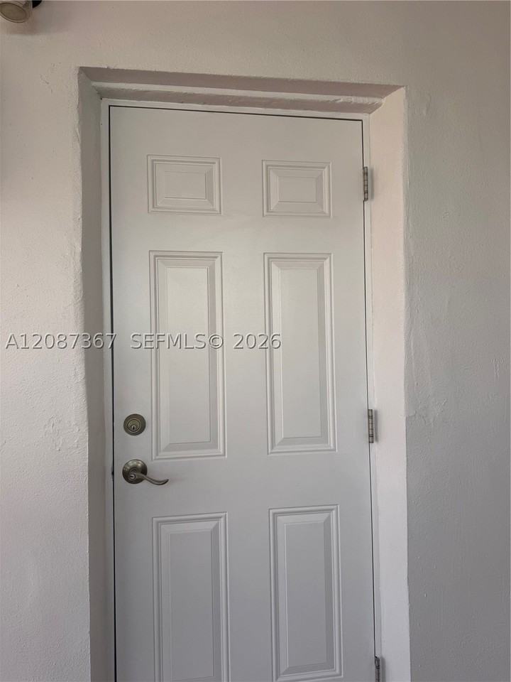 1150 Ne 201st Ter #3