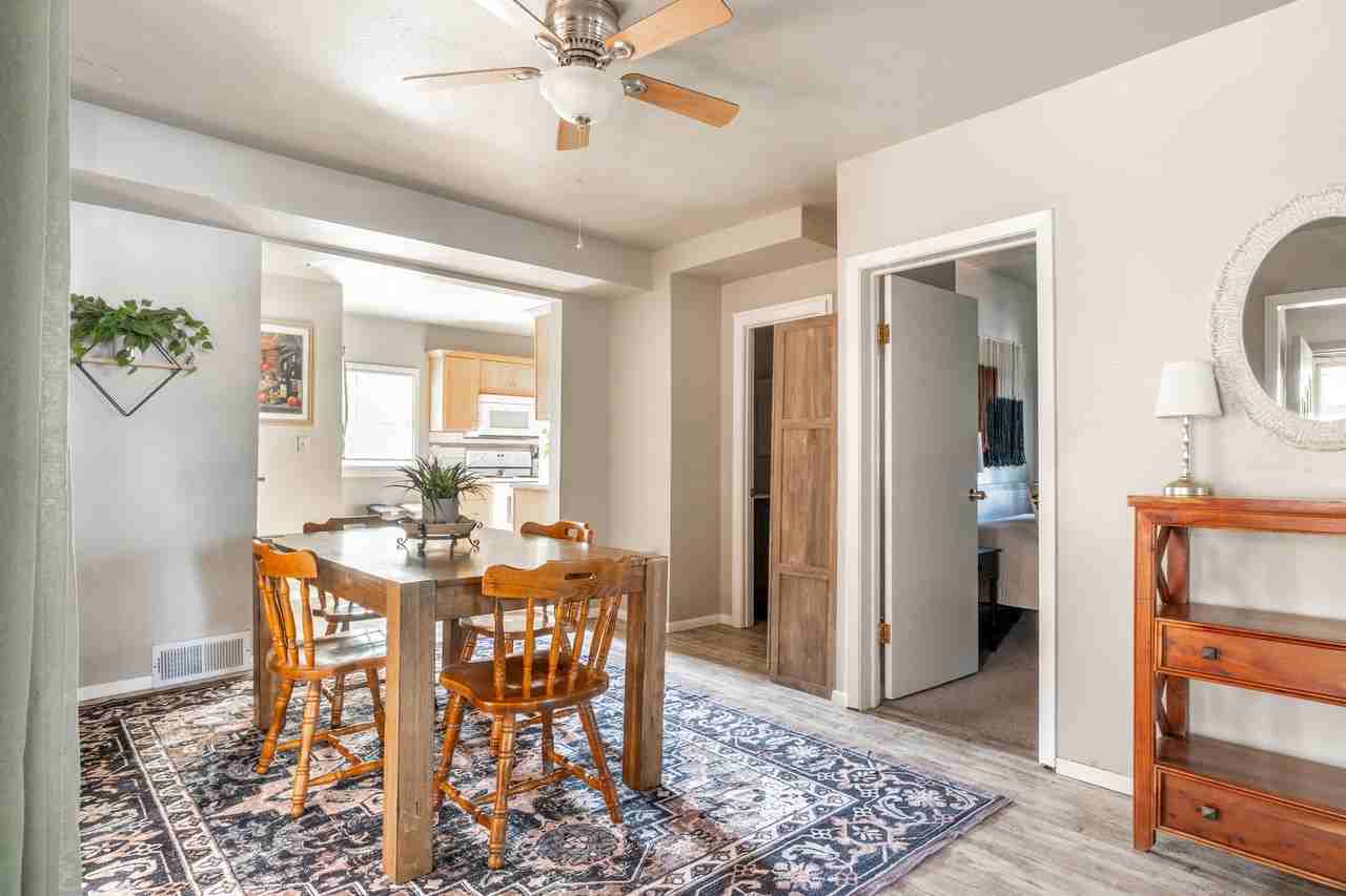 2515 S Duluth Ave #2515 - Photo 4 of 23