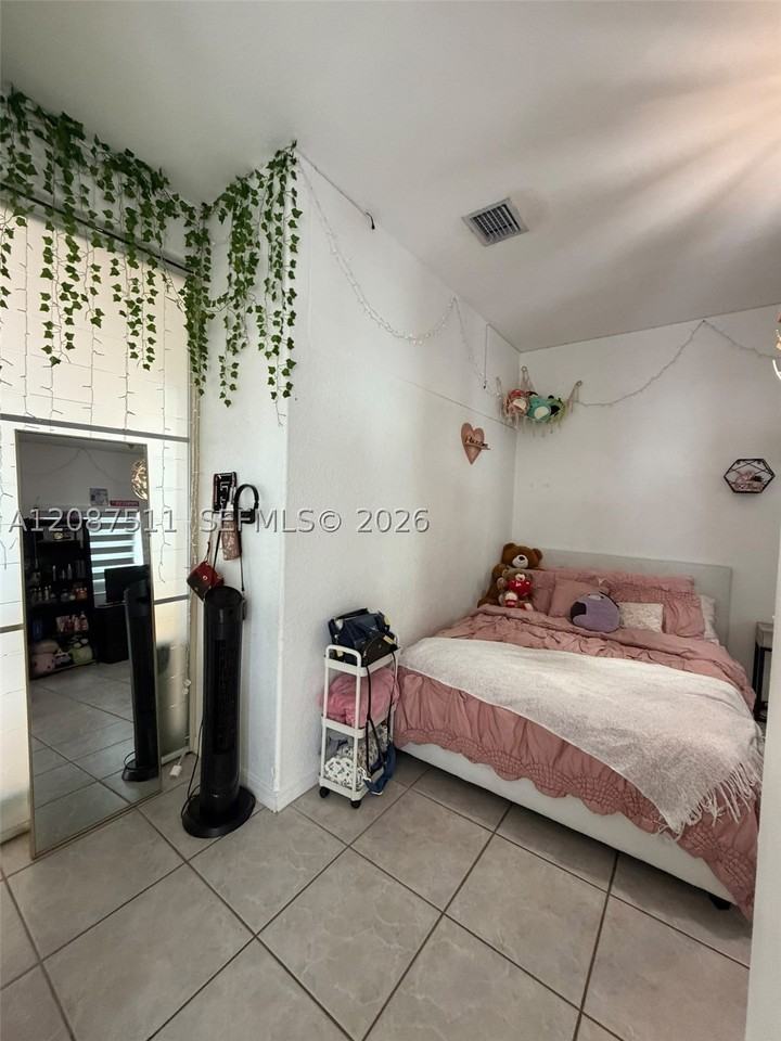 16104 Sw 55th Ter - Photo 7 of 9