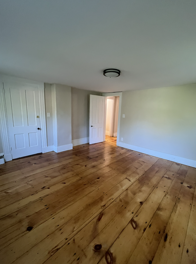 299 North Stark Highway, Unit 4 - Photo 6 of 7