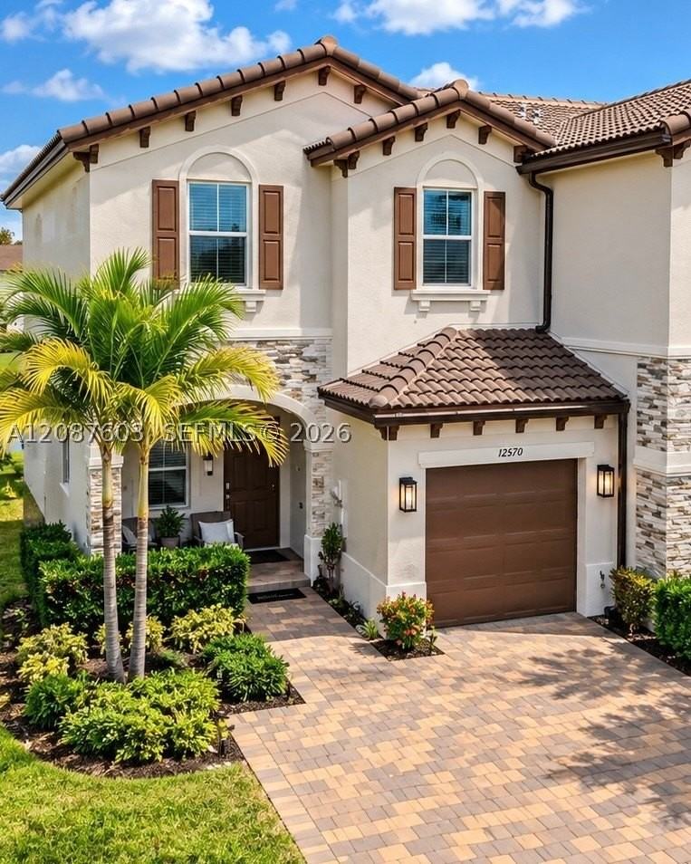 12570 Nw 22nd Pl - Photo 4 of 39