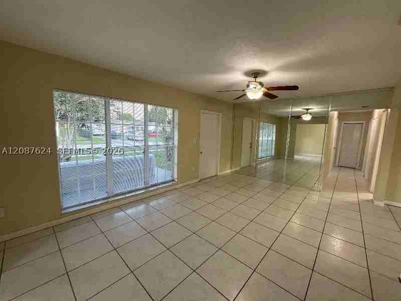 14202 Sw 110th Ave - Photo 6 of 22