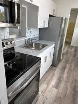 16911 Ne 21st Ave #8 - Photo 1 of 1