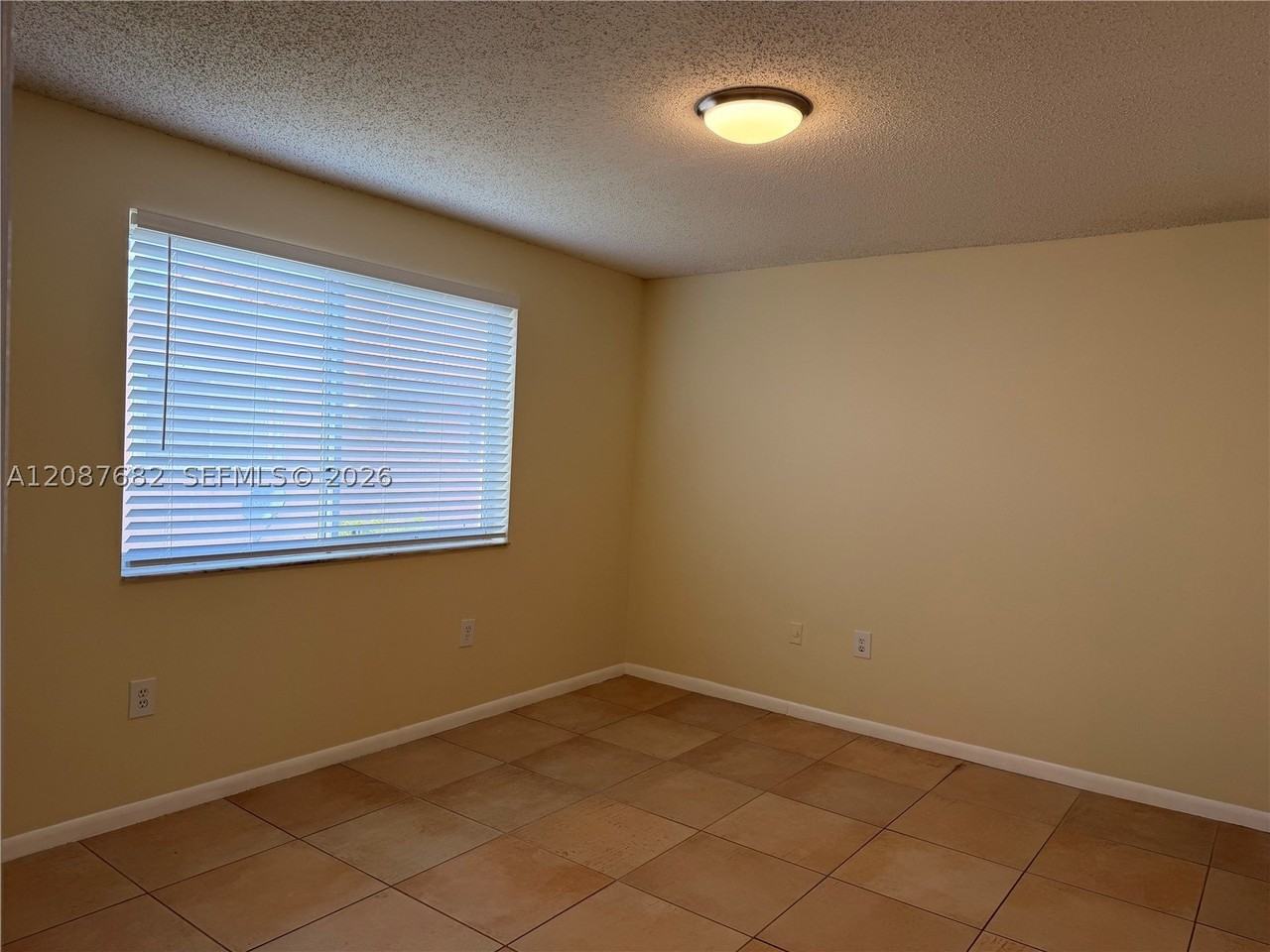 8019 Lake Dr #202 - Photo 7 of 12