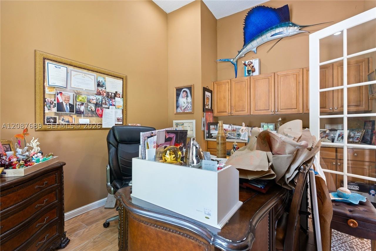 13236 Sw 26th St - Photo 4 of 16