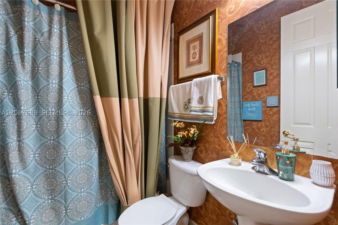 13236 Sw 26th St - Photo 5 of 16