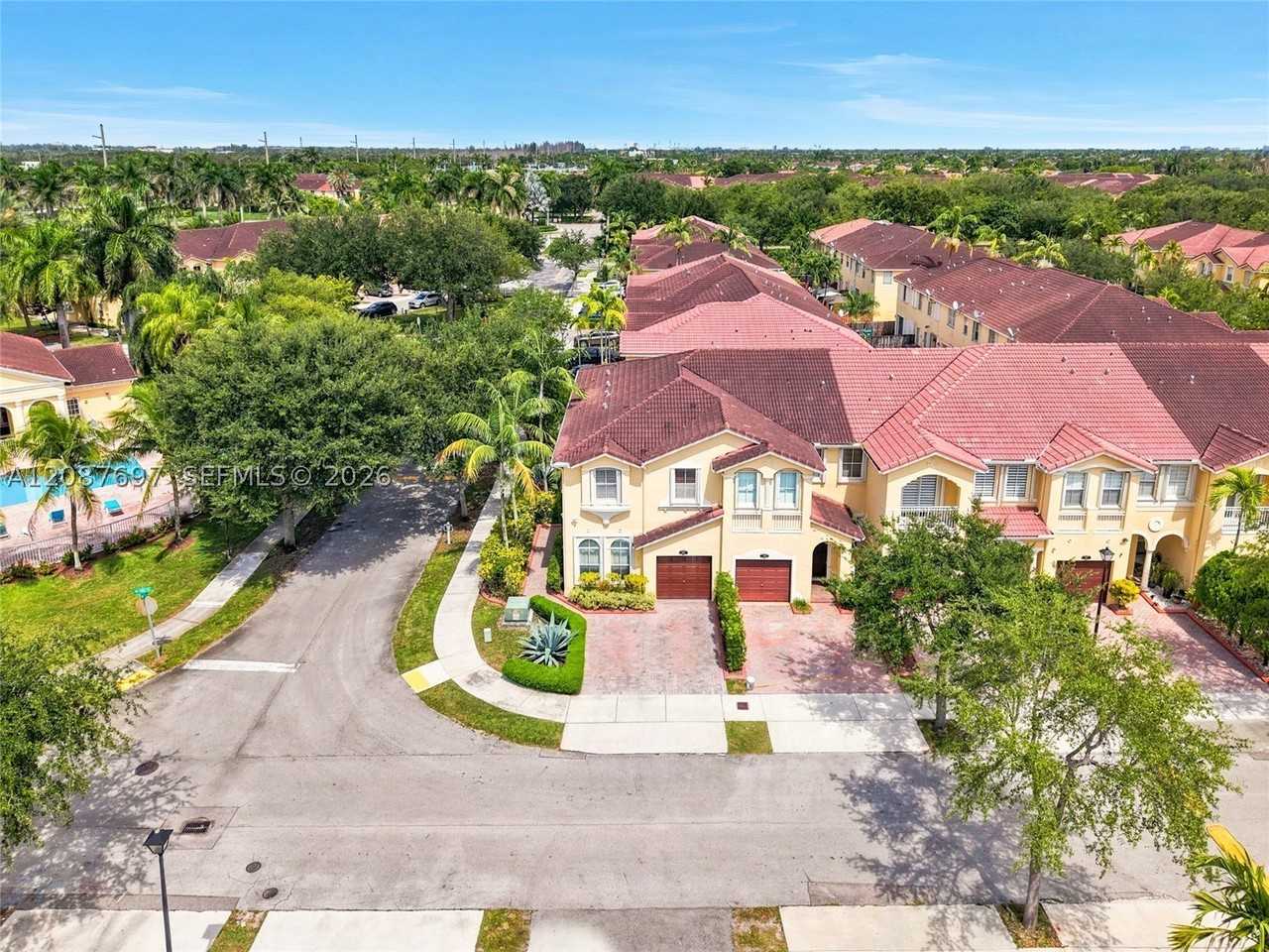 889 Sw 151st Pl