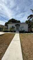featured image of 122 Nw 51st St #122