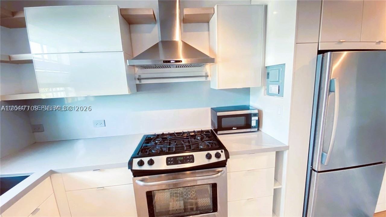 8620 Byron Ave #86208A - Photo 2 of 19