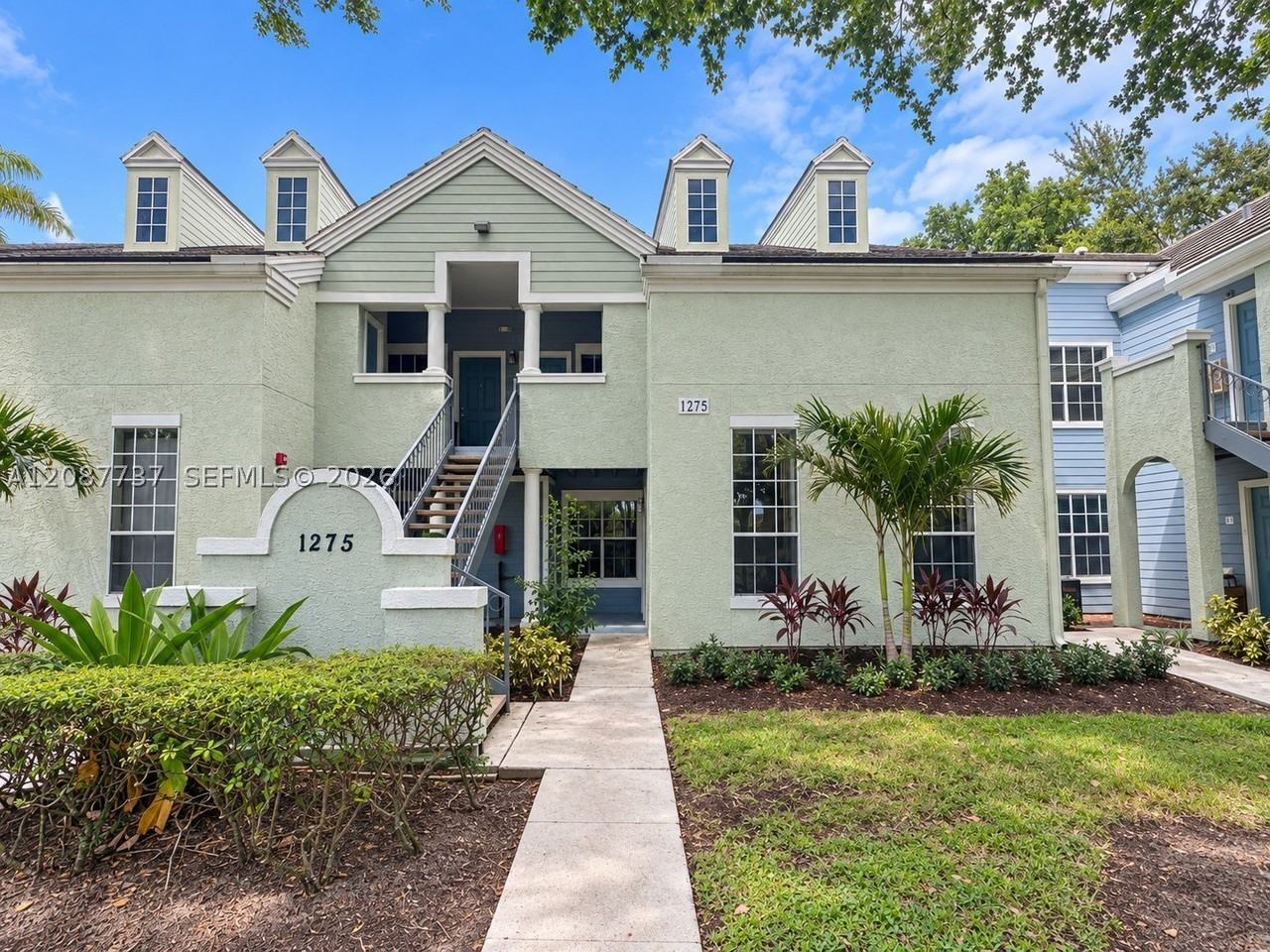 1275 Crystal Way #E - Photo 2 of 27