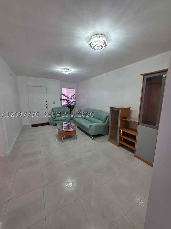 4691 Nw 9th St #204 - Photo 3 of 28